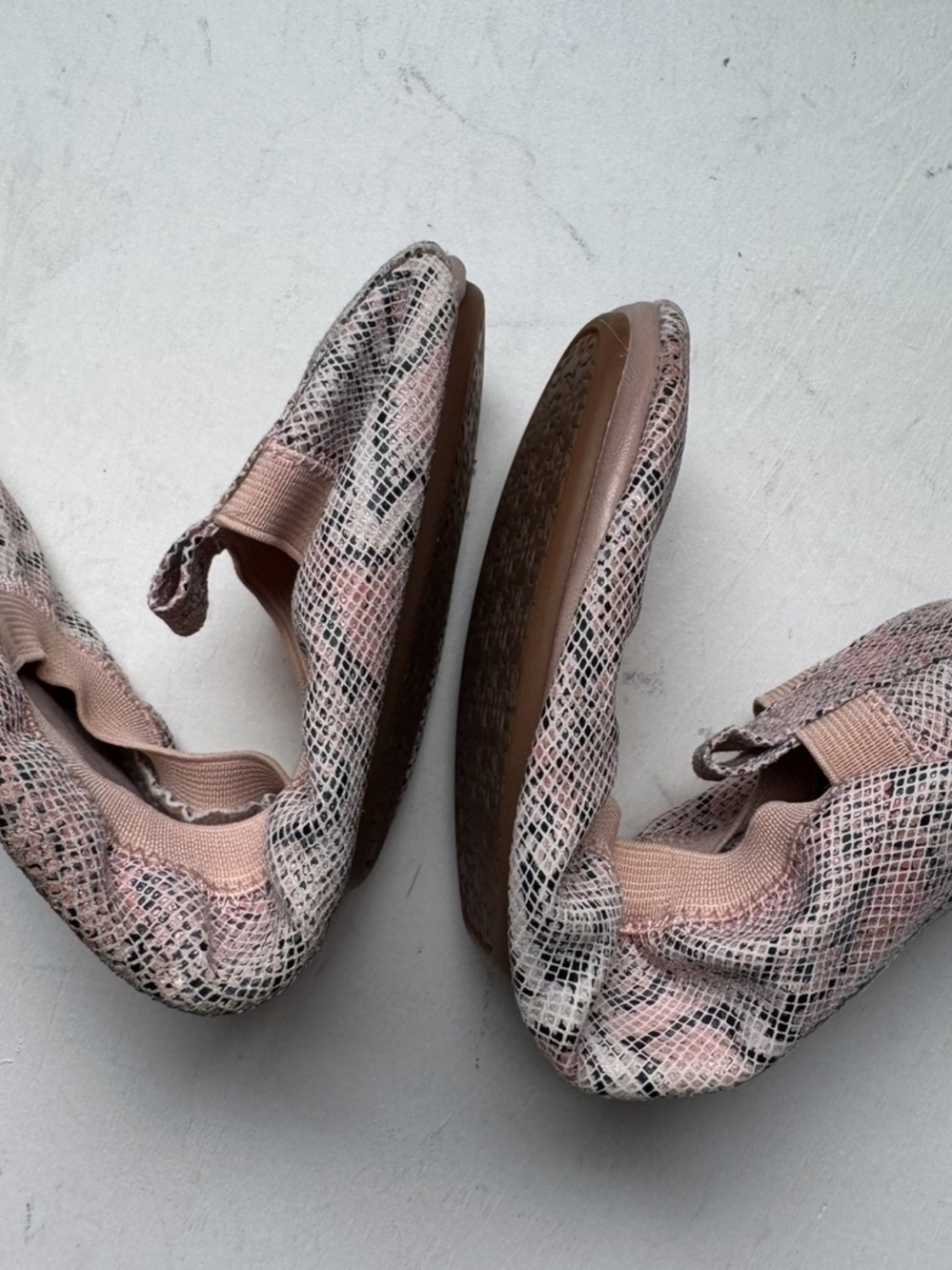 Yosi Samara Foldable Ballet Flat in Blush Multi - Picture 13 of 16